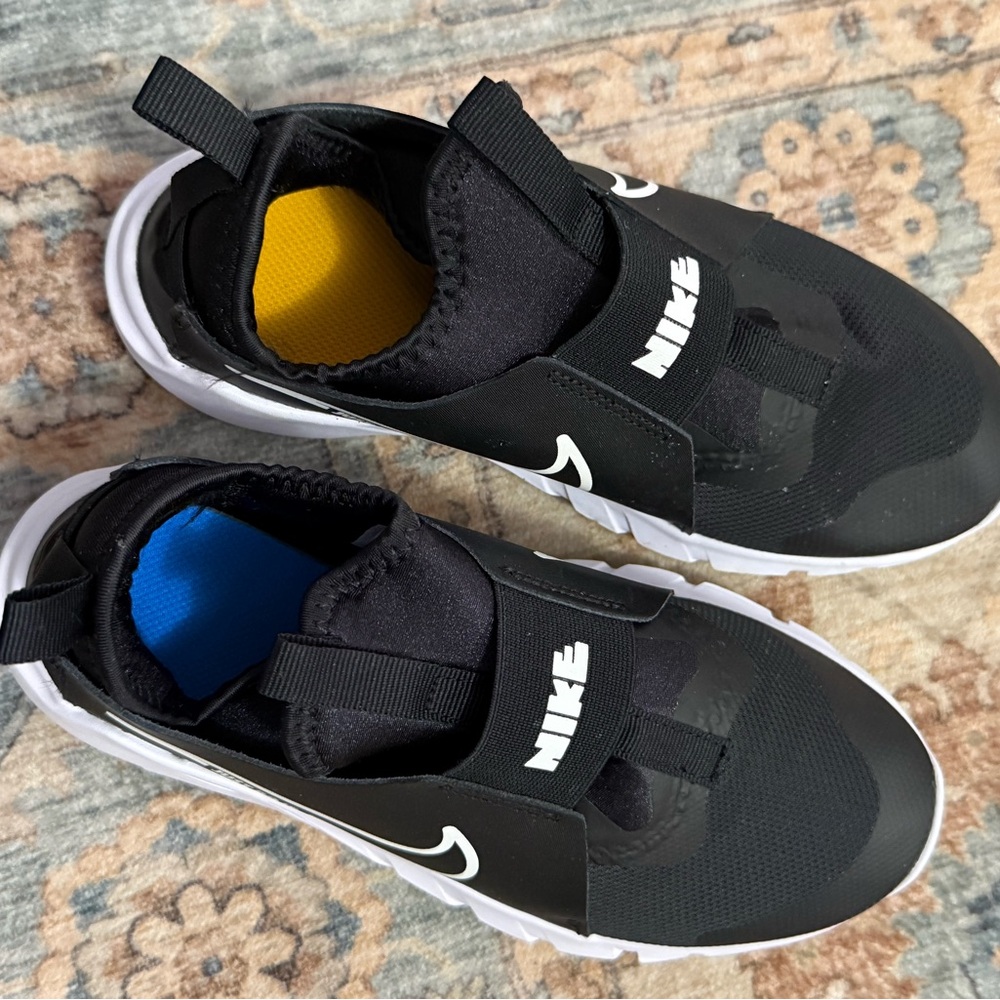 Nike Kids Black Slip-On Shoes